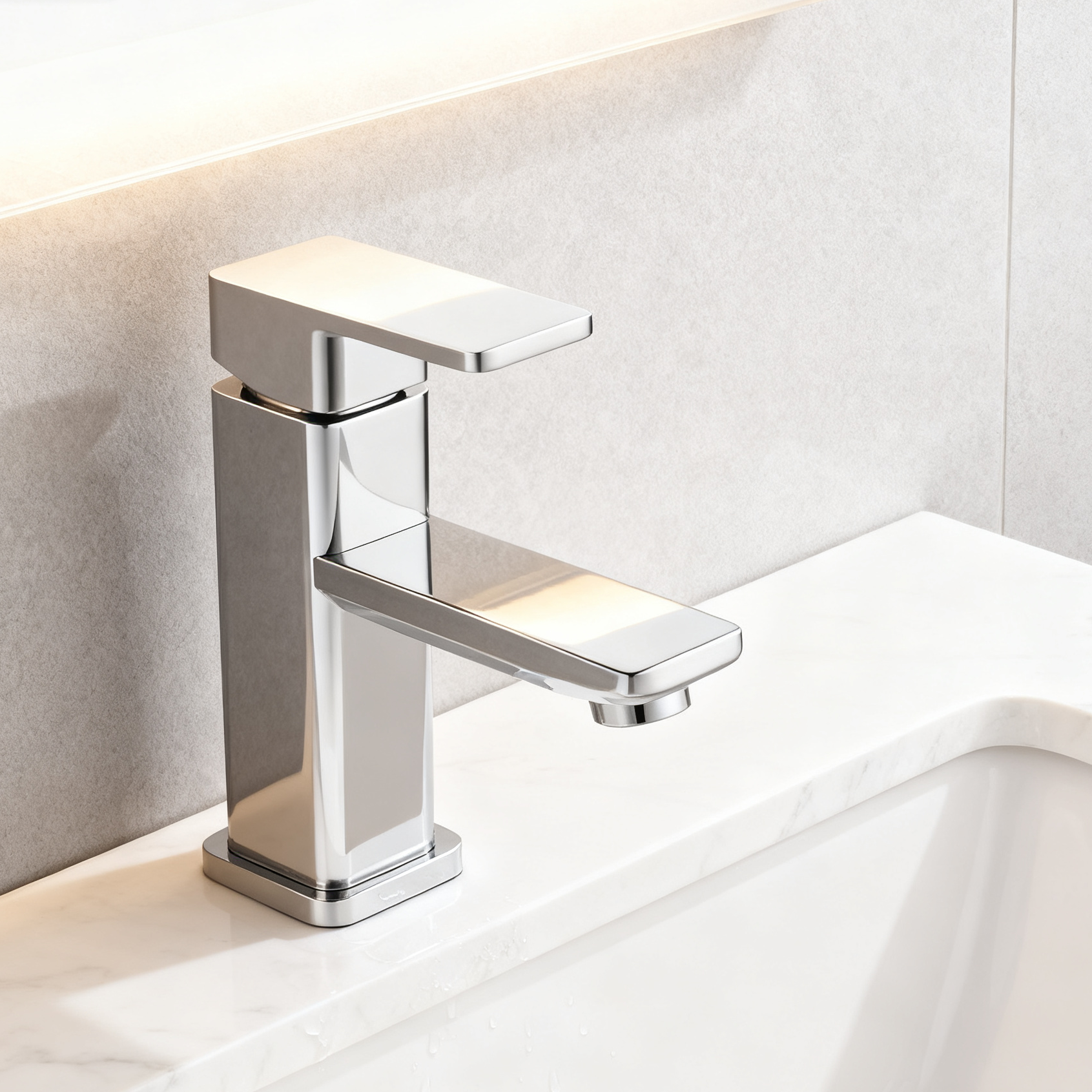 DF-05003-3 Brass Basin Mixer Faucet Modern Square Design Single Handle Bathroom Tap – Polished Chrome Finish