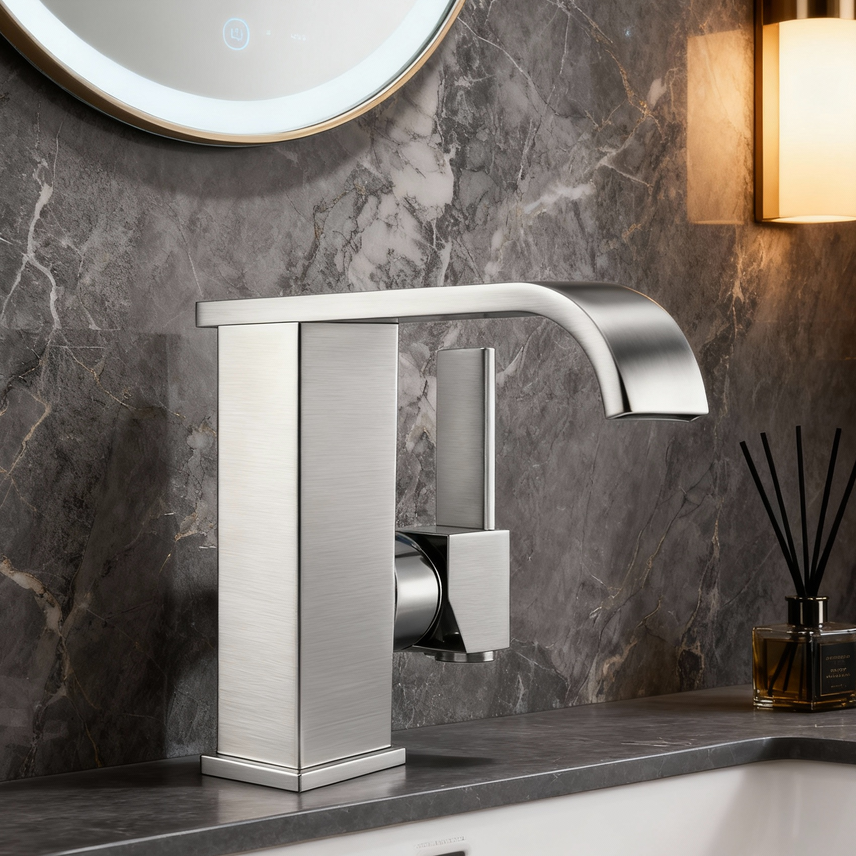 DF-02015B DR Brass Basin Faucet – Square Design Single Handle Bathroom Mixer Tap