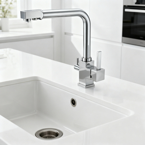 Modern Brass Kitchen Faucet with Dual Water Outlet and Zinc-Alloy Handlefor Project-Ready Quality 
